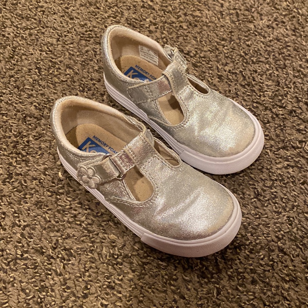 Ked’s Memory Foam Toddler Daphne Shoe